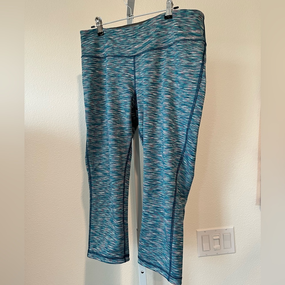 Stylish Blue Patterned Leggings